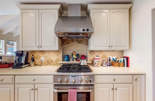 Warm Springs House | Creekside home with hot tub, deck & mountain view - 1 mile to lifts