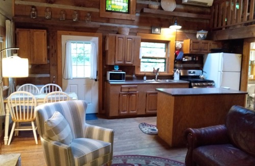 Marshall Cabin | Creekside Indulgence