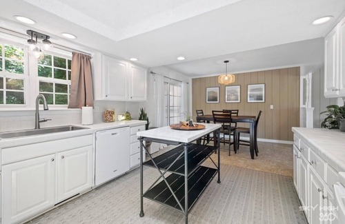 Rogers Cottage | Creekside Oasis - 5BR Retreat with Pool & Hot Tub