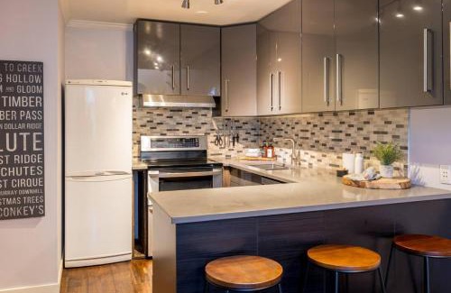 Whistler Creekside Apartment | Creekside1BR, Near Valley Trail, Patio, BBQ, Free Prkng