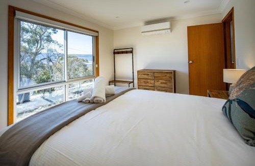 Jindabyne Apartment | Creel Bay Cottages
