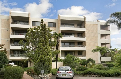 Cremorne Apartment | CREM4 - Newly Renovated Immaculate 1BR Apartment