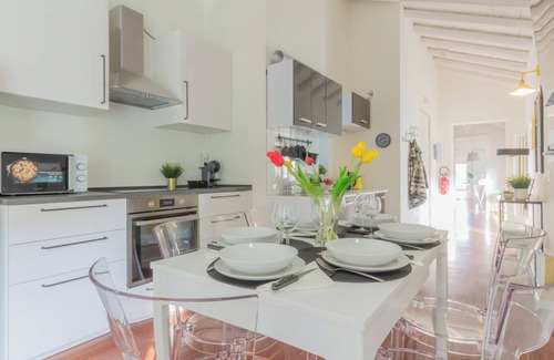 Crema Apartment | Crema Centro, Bright, 2 rooms, 1 Min Piazza Duomo