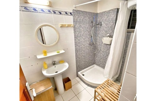 Port-Louis House | Creole house close to all amenities and beaches