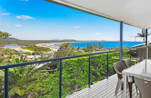 Crescent Head House | Crescent Head beach and ocean views