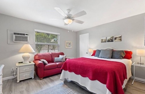 Crescent Heights Apartment | Crescent Heights Cottage - Fully stocked - short or long term extended stays!