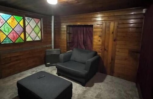 Crestline Apartment | Crest Lodge Historic Mountain Inn - ARROWHEAD
