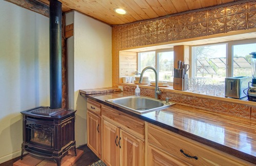 Crestone Apartment | Crestone Whimsy - Bohemian Mountain Retreat!
