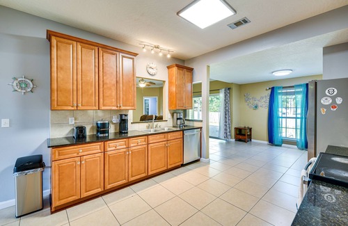 Crestview House | Crestview Vacation Rental: Day Trip to Destin!
