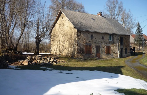 Saint-Merd-la-Breuille House | Creusoise" house rental ideal for relaxation and family get-togethers