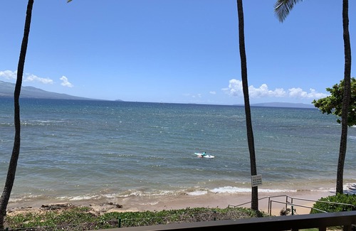 Maalaea Condo | Crew Rest Maui - 2BR/2BA, Oceanfront, Superior Views, A/C, sleeps 6