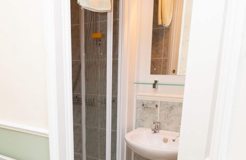 Torquay City Centre House | Crimdon Dene