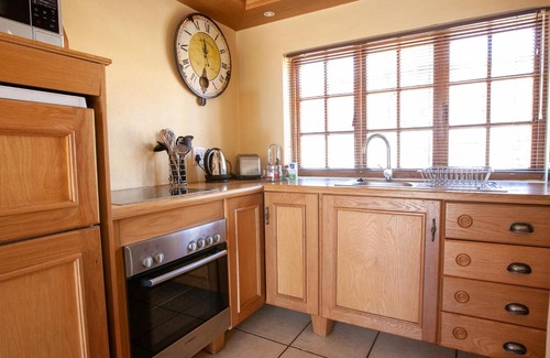 Dullstroom Apartment | Crimson Cottage