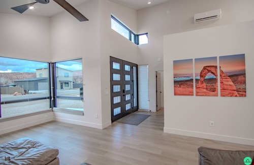 Moab South Valley House | Crimson Place - Moab Home with a Private Pool!