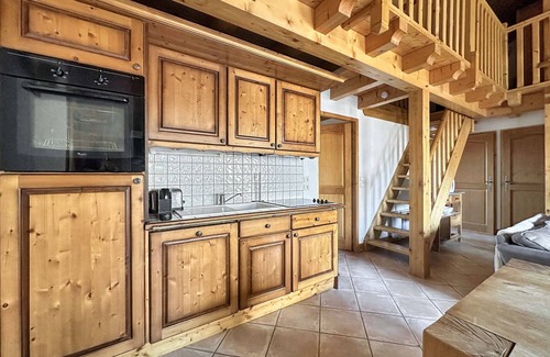 Les Carroz-d'Araches Apartment | CRIS112 - Duplex 8 personnes centre village