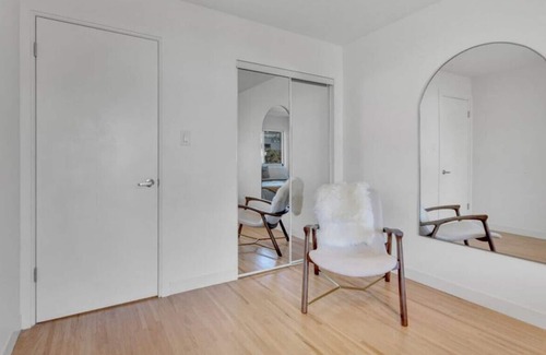Fairview Apartment | Crisp & Clean 1-BR Condo in Phenomenal Location