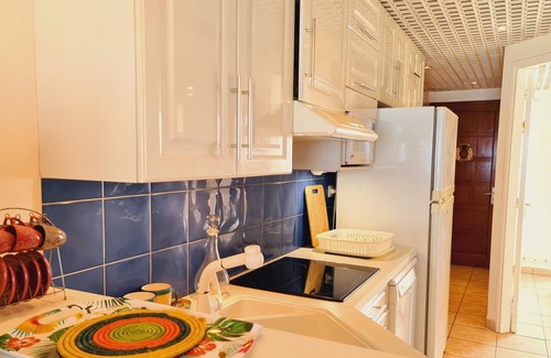 Cap Champagne House | Croisiere bleue, 20 m from the beach of Boucan canot, Reunion Island