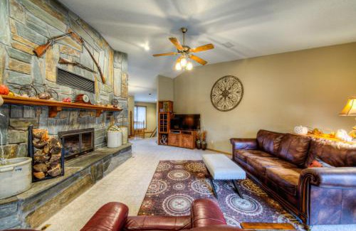 Blackhawk House | Crooked Canyon Lodge