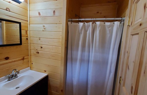 Gaines Cabin | Crooked Creek Cabin 4 - Cabin Four: Spacious retreat in the PA Wilds, Pine Creek access, ideal for family adventures.