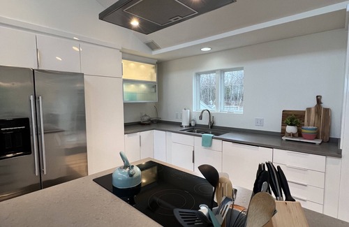 Oden House | Crooked Landing - Lakefront - Dock - Petoskey