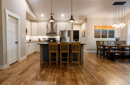 Fairview House | Crooked Maple Cottage | Quaint, Pet-Friendly Home Near Asheville!