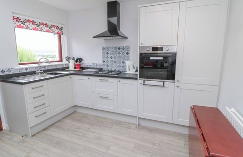 Wooler Cottage | CROSBY COTTAGE, pet friendly, with a garden in Wooler