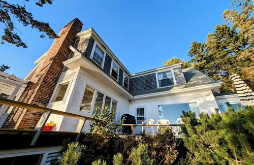 DownEast and Acadia Maine House | Crosby Waterfront Cottage, sleeps 8, beach, 1dog, Acadia