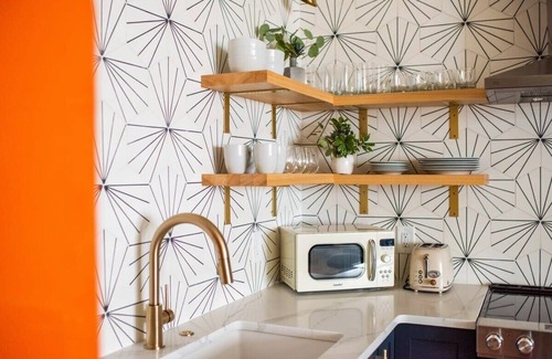 Westside House | Crosley Suite | Just Blocks to King Street!