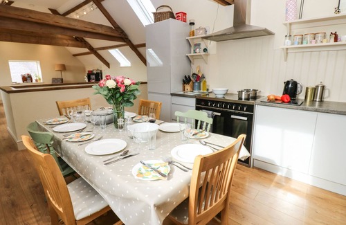 Brancepeth Cottage | CROSS COTTAGE, family friendly, luxury holiday cottage in Brancepeth
