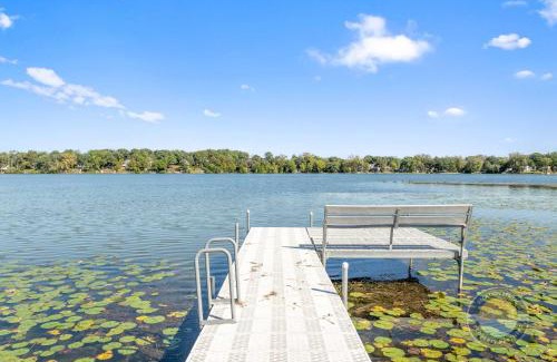 Salem Lakes House | Cross Lake Retreat with Hot Tub & Stunning Views