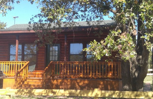 Burneyville Cabin | Cross Timbers Country Cabin #1