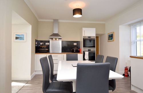 Crossaig House | Crossaig Farm House - sleeps 10 guests in 5 bedrooms