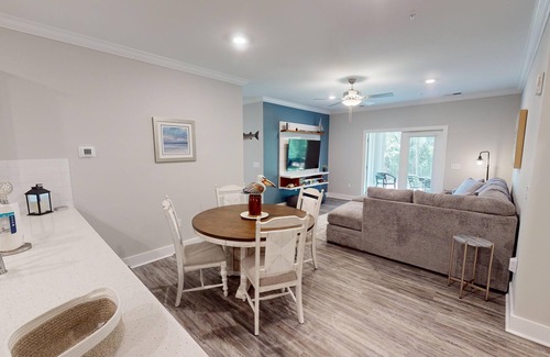 Calabash Condo | Crow Creek 1706 | Course-Ready, Comfort