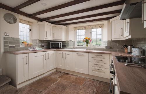 Reeth House | Crow Hall - Luxury Holiday Accommodation