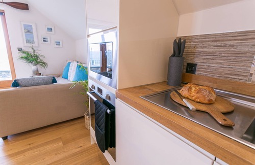 Llanfaethlu Apartment | Crow's Nest - a coastal that sleeps 2 guests in 1 bedroom