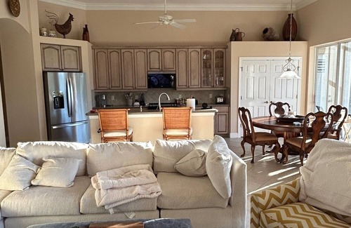 Catalina Isles House | Crown Colony Golf and Country Club - 4 Bedroom - 3 baths - Inground pool !