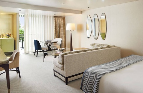 Norma Triangle Hotel | Crown Suite at The London West Hollywood, Free Breakfast, Rooftop Pool