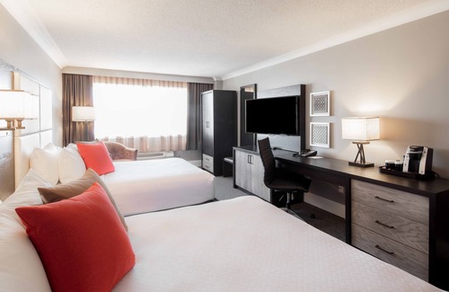 Moncton Hotel | Crowne Plaza Moncton-Downtown, an IHG Hotel