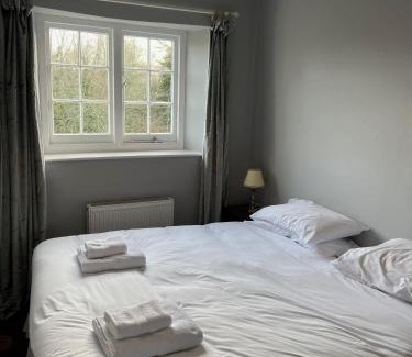 Rodhuish House | Croydon House