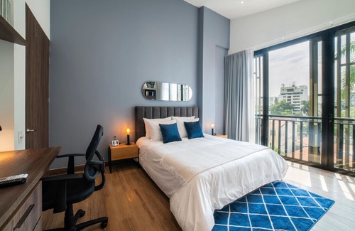 Granada Apartment | CRS 501 - Luxury Studio in Centenario w/Fast WiFi