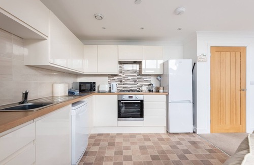 Newquay City Centre Apartment | Crysawna, Newquay, close to the beach & amenities