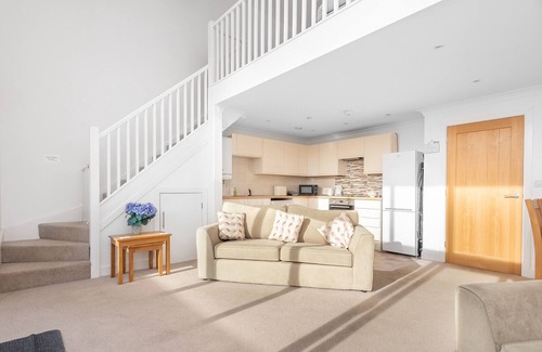 Newquay City Centre Apartment | Crysawna, Newquay, close to the beach & amenities