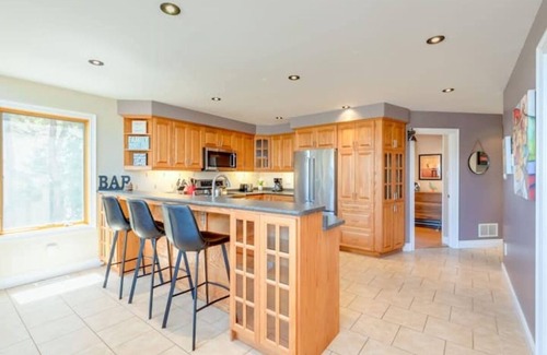 Alcona Cottage | Crystal Beach Cottage & Spa