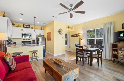 Crystal Beach Condo | Crystal Beach - Ocean View - Steps from Beach - 2nd Floor End Unit