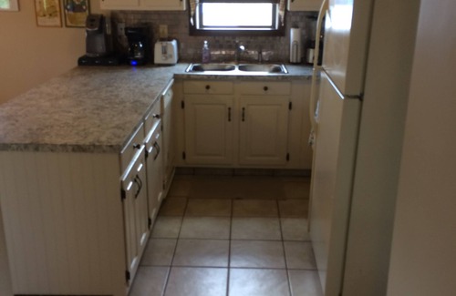 Eastward Look House | Crystal Clean Classic Cape! Discover Narragansett Summer Charm and Beaches!