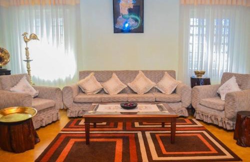 Ella House | Crystal Holiday Bungalow