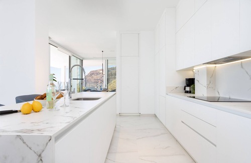 Los Gigantes Apartment | Crystal I Luxury Apartment A2.1
