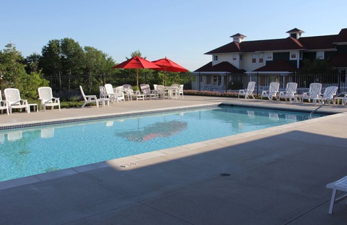 Thompsonville Condo | Crystal Mountain Resort - Beautiful Mountain Top Condo in Thompsonville, MI