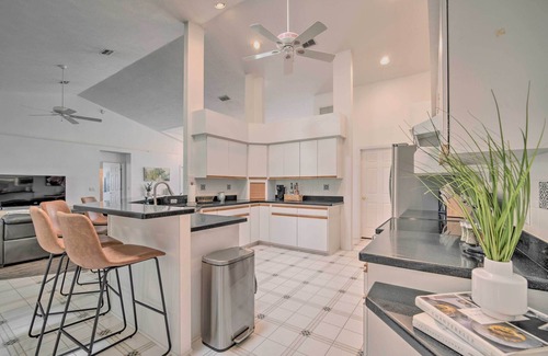 Crystal River House | Crystal River Gem Near Three Sisters Springs!