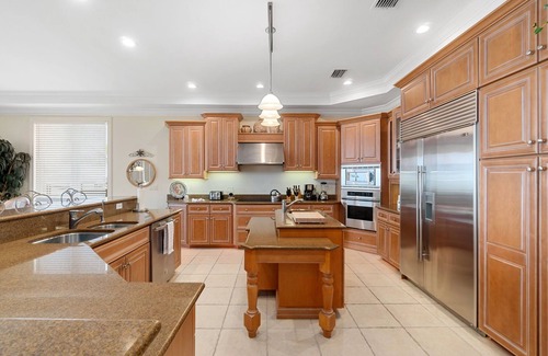 Bonita Springs House | Crystal Seashore | Gorgeous 4-Bed & 5-Bath Beachfront Family Pool House